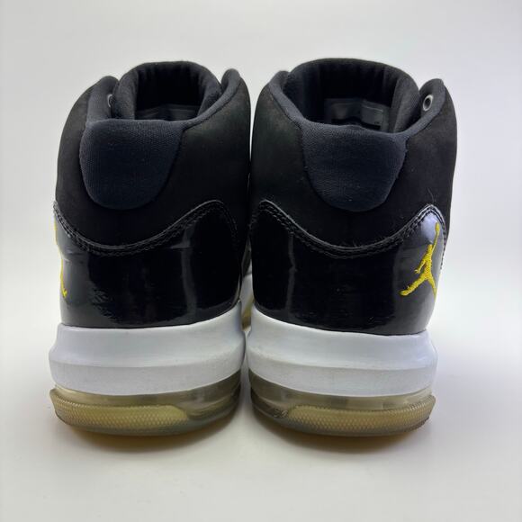 JORDAN Max Aura GS “Black Gold” Athletic Shoes Youth Size 7Y - Picture 2 of 12